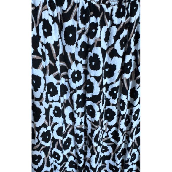Diane Von Furstenberg X Target Size M Black Poppy Smocked Midi Dress 100% Rayon - Picture 9 of 10